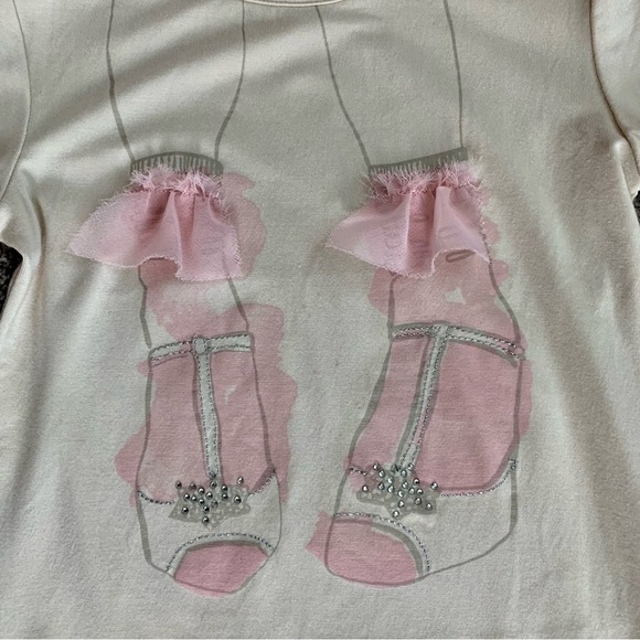 Imoga Ivory and Pink Frilly Sparkle High Heel Graphic Tshirt Size 4 - Picture 2 of 5